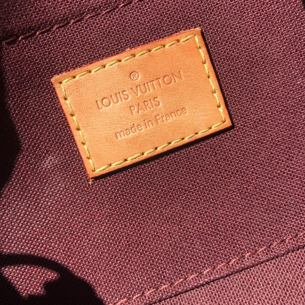 Rare Louis Vuitton Favorite MM Monogram Crossbody - Authentic w/ Receipt - Picture 7 of 13